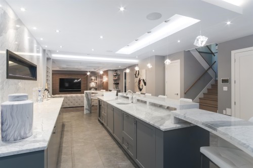 4090 Sunnycrest Drive, North Vancouver, BC 