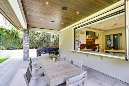 4090 Sunnycrest Drive, North Vancouver, BC 