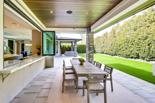 4090 Sunnycrest Drive, North Vancouver, BC 