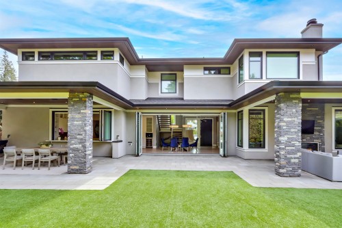 4090 Sunnycrest Drive, North Vancouver, BC 