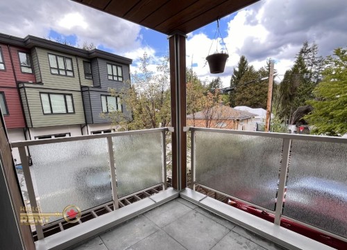 202-2138 Old Dollarton Road, North Vancouver, BC 