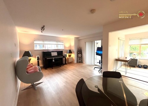 202-2138 Old Dollarton Road, North Vancouver, BC 