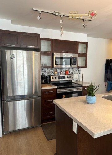 202-2138 Old Dollarton Road, North Vancouver, BC 