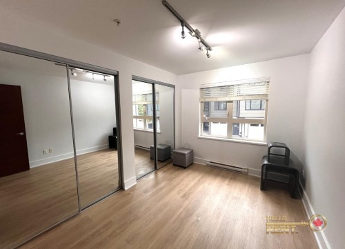 202-2138 Old Dollarton Road, North Vancouver, BC 