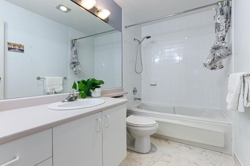 104-7633 St. Albans Road, Richmond, BC 