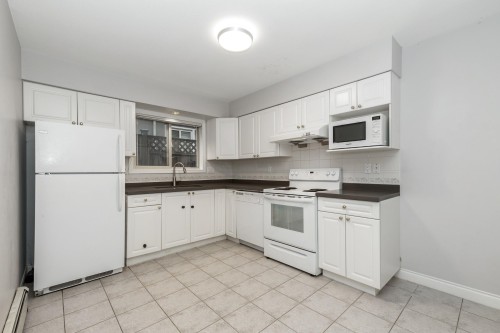 779 69Th Avenue W, Vancouver, BC 