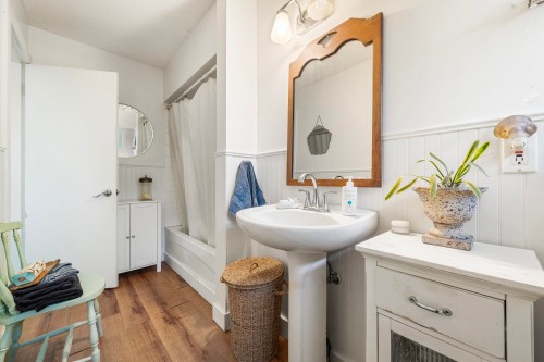 707 Crucil Road, Gibsons, BC 