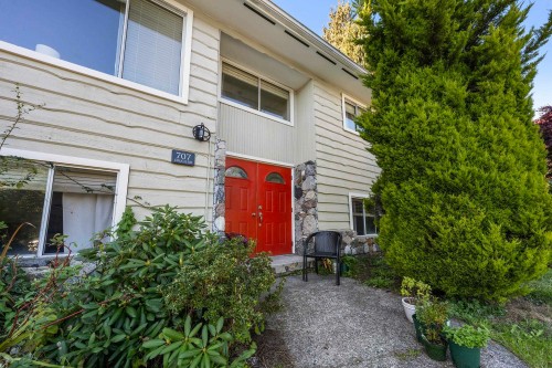 707 Crucil Road, Gibsons, BC 