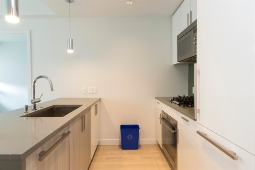 615-5599 Cooney Road, Richmond, BC 