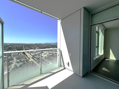 3609-2186 Gilmore Avenue, Burnaby, BC 