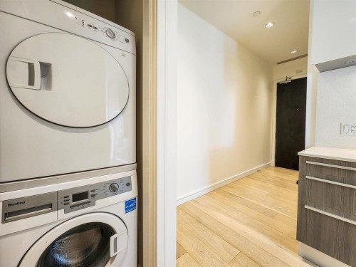 1006-1221 Bidwell Street, Vancouver, BC 