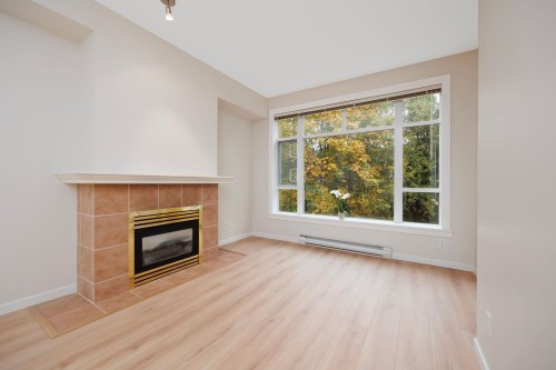 420-3600 Windcrest Drive, North Vancouver, BC 