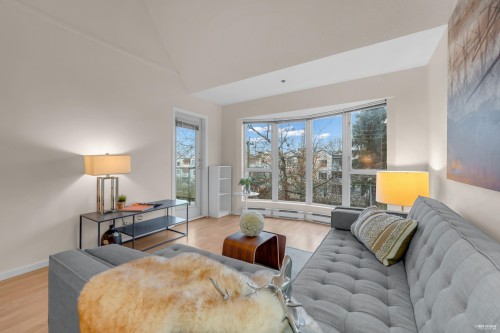 303-8660 Jones Road, Richmond, BC 