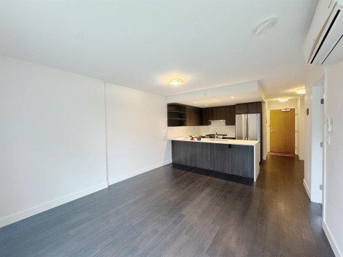 8288 Granville Avenue, Richmond, BC 