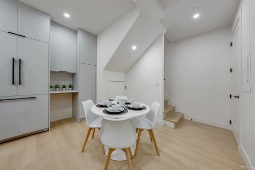 1-6730 Heather Street, Vancouver, BC 