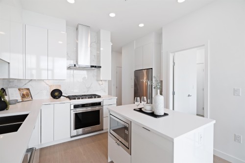 2507-555 Sydney Avenue, Coquitlam, BC 