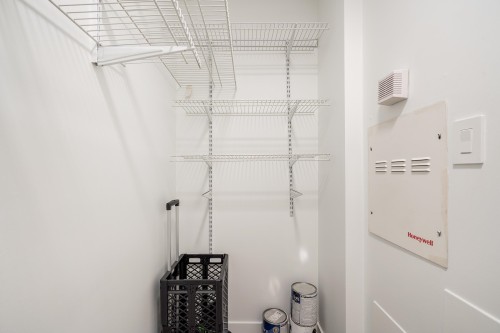 603-980 Cooperage Way, Vancouver, BC 