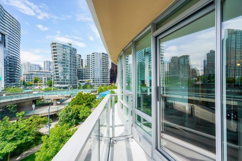 603-980 Cooperage Way, Vancouver, BC 