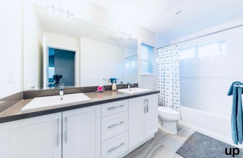 10325 Wynnyk Way, Maple Ridge, BC 