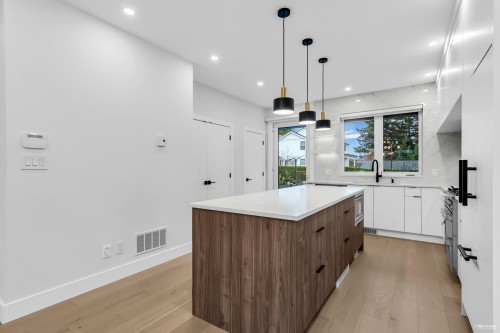 101-706 Smith Avenue, Coquitlam, BC 