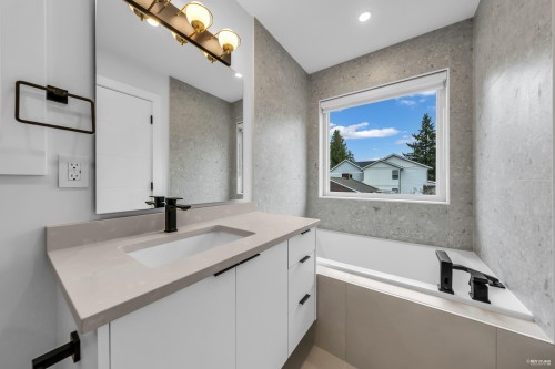 103-706 Smith Avenue, Coquitlam, BC 