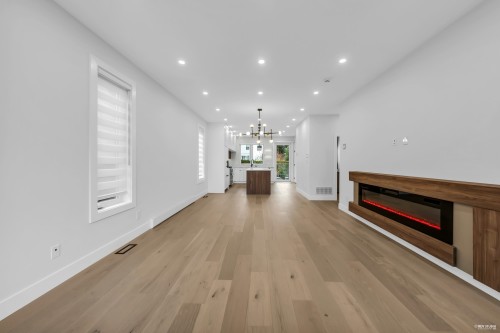 103-706 Smith Avenue, Coquitlam, BC 