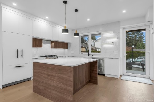 102-706 Smith Avenue, Coquitlam, BC 