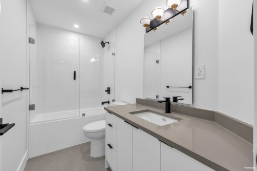 102-706 Smith Avenue, Coquitlam, BC 