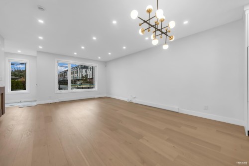 102-706 Smith Avenue, Coquitlam, BC 