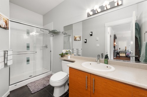 304-1704 56 Street, Delta, BC 