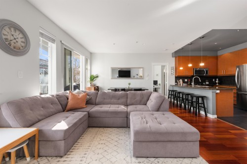 304-1704 56 Street, Delta, BC 