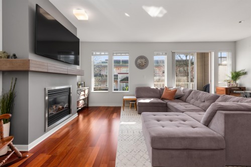 304-1704 56 Street, Delta, BC 