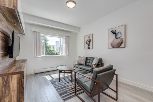 308-1168 Pendrell Street, Vancouver, BC 