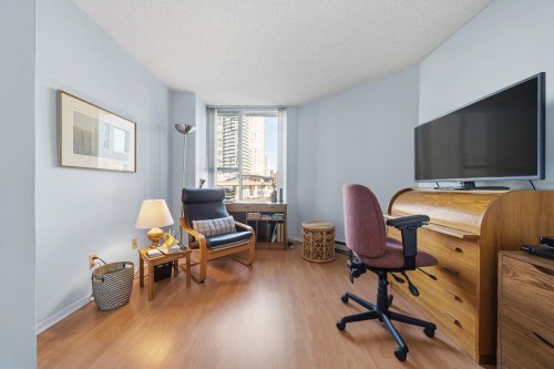 306-1045 Quayside Drive, New Westminster, BC 