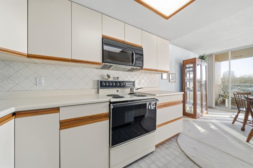 306-1045 Quayside Drive, New Westminster, BC 