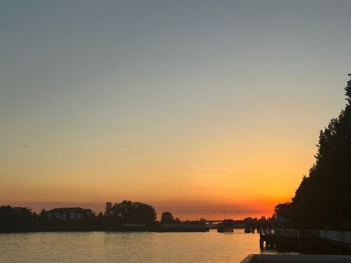 405-1185 Quayside Drive, New Westminster, BC 