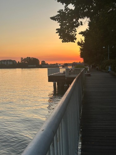 405-1185 Quayside Drive, New Westminster, BC 