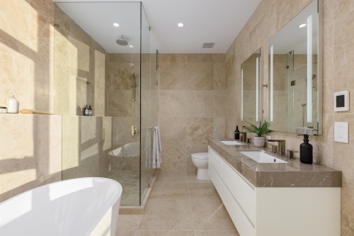 2702-7433 Cambie Street, Vancouver, BC 