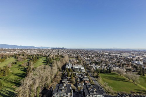 2702-7433 Cambie Street, Vancouver, BC 