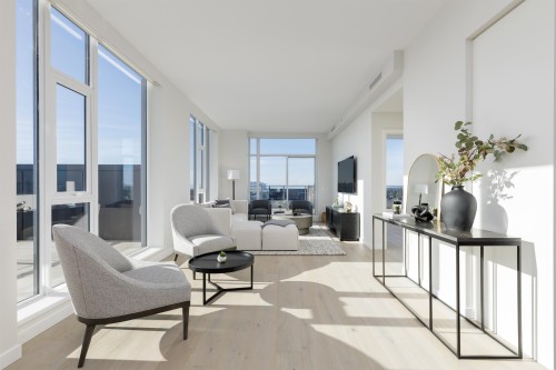 2702-7433 Cambie Street, Vancouver, BC 