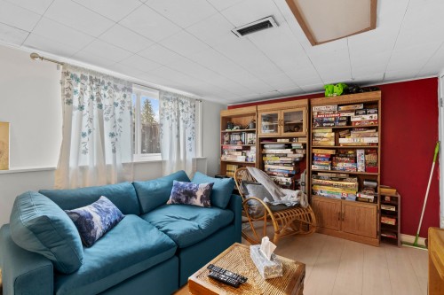 570 Colby Street, New Westminster, BC 