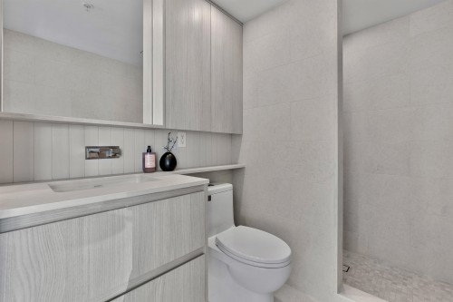 713-1887 Crowe Street, Vancouver, BC 