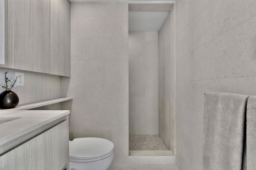 713-1887 Crowe Street, Vancouver, BC 