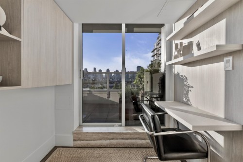 713-1887 Crowe Street, Vancouver, BC 