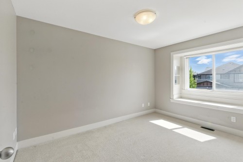 1250 Yangtze Place, Port Coquitlam, BC 