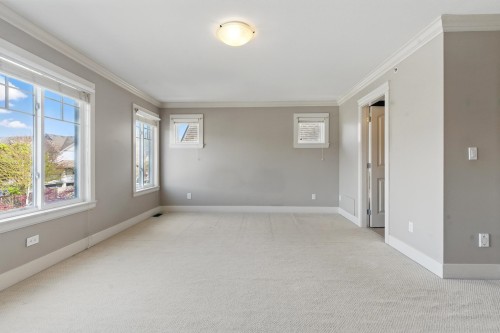 1250 Yangtze Place, Port Coquitlam, BC 