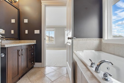 1250 Yangtze Place, Port Coquitlam, BC 