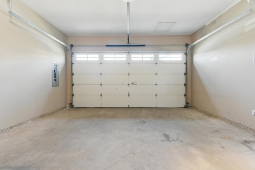 1250 Yangtze Place, Port Coquitlam, BC 