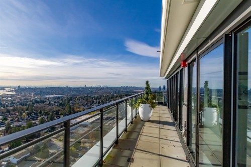 2304-1045 Austin Avenue, Coquitlam, BC 