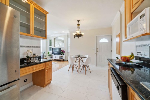 1303 67Th Avenue W, Vancouver, BC 